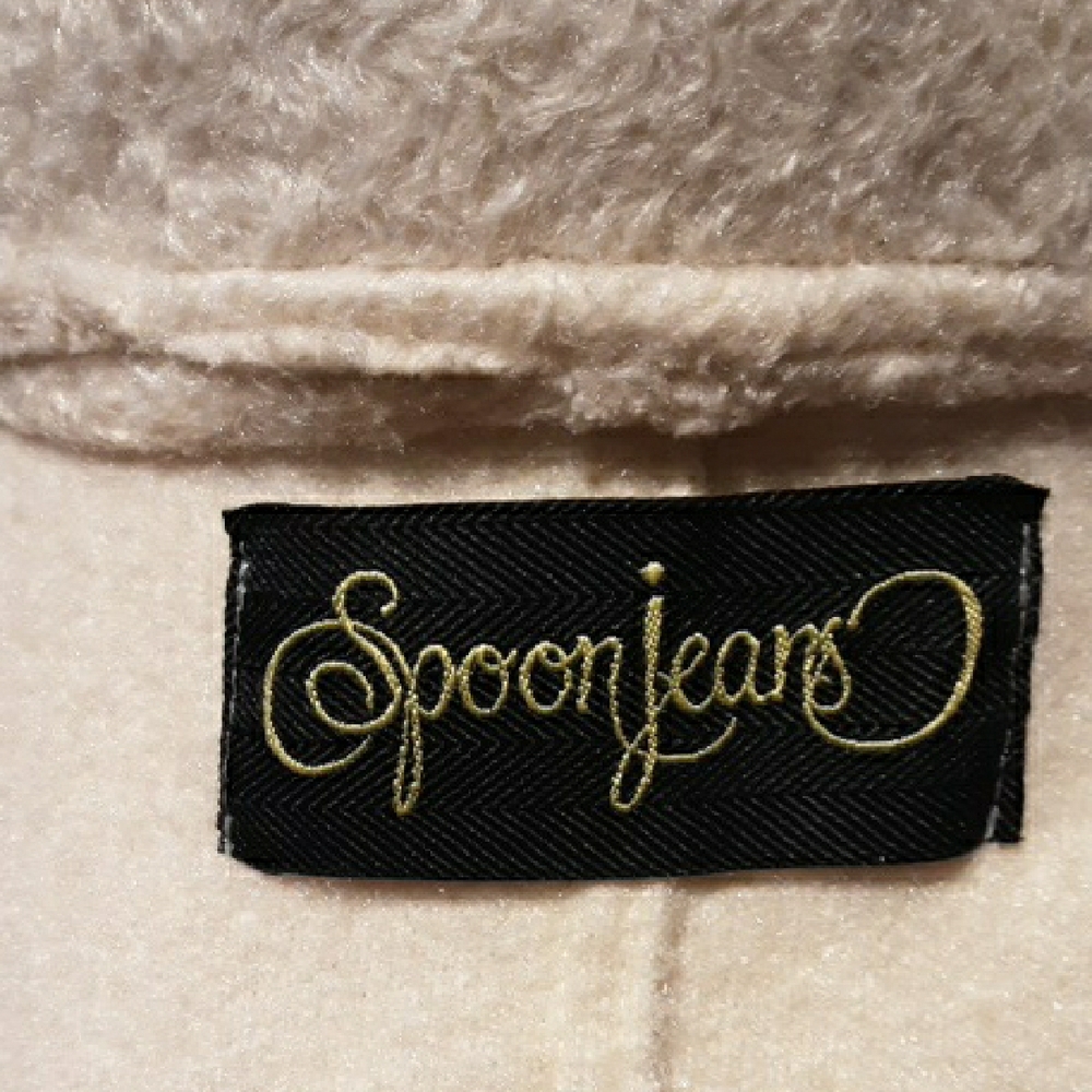 Women's Cream Button-Up Jacket - Picture 11 of 16